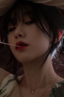 漂亮的小妇2在线观看